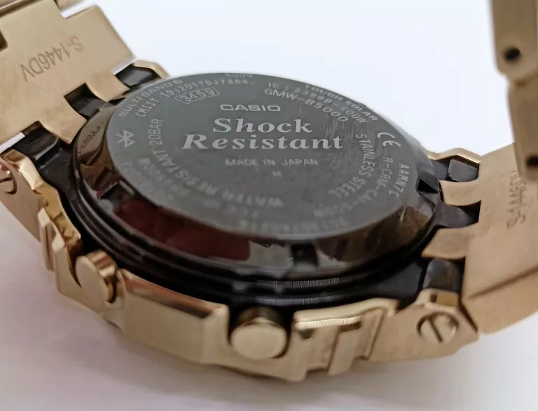 zegarek-casio-g-shock-gmw-b5000g-zloty-mechanizm-kwarcowy