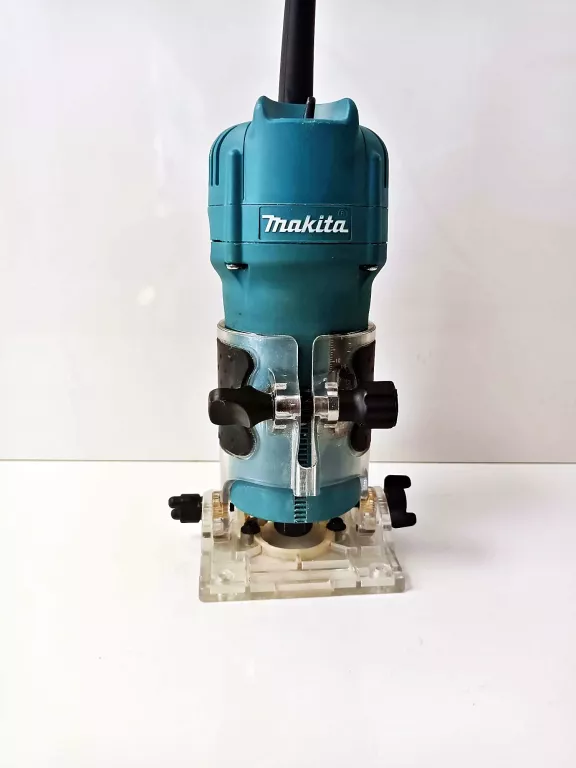 MAKITA 3711 FREZARKA KRAWĘDZIOWA JEDNORĘCZNA 6MM