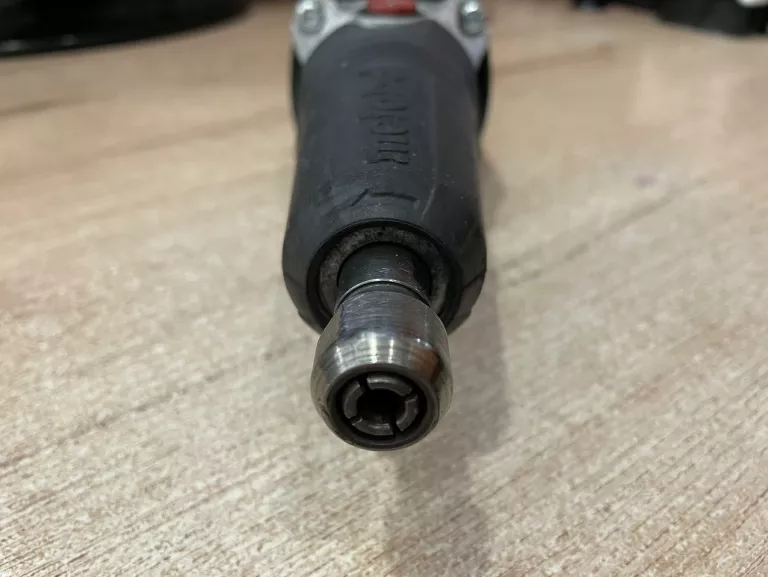 SZLIFIERKA PROSTA METABO GE 710 PLUS