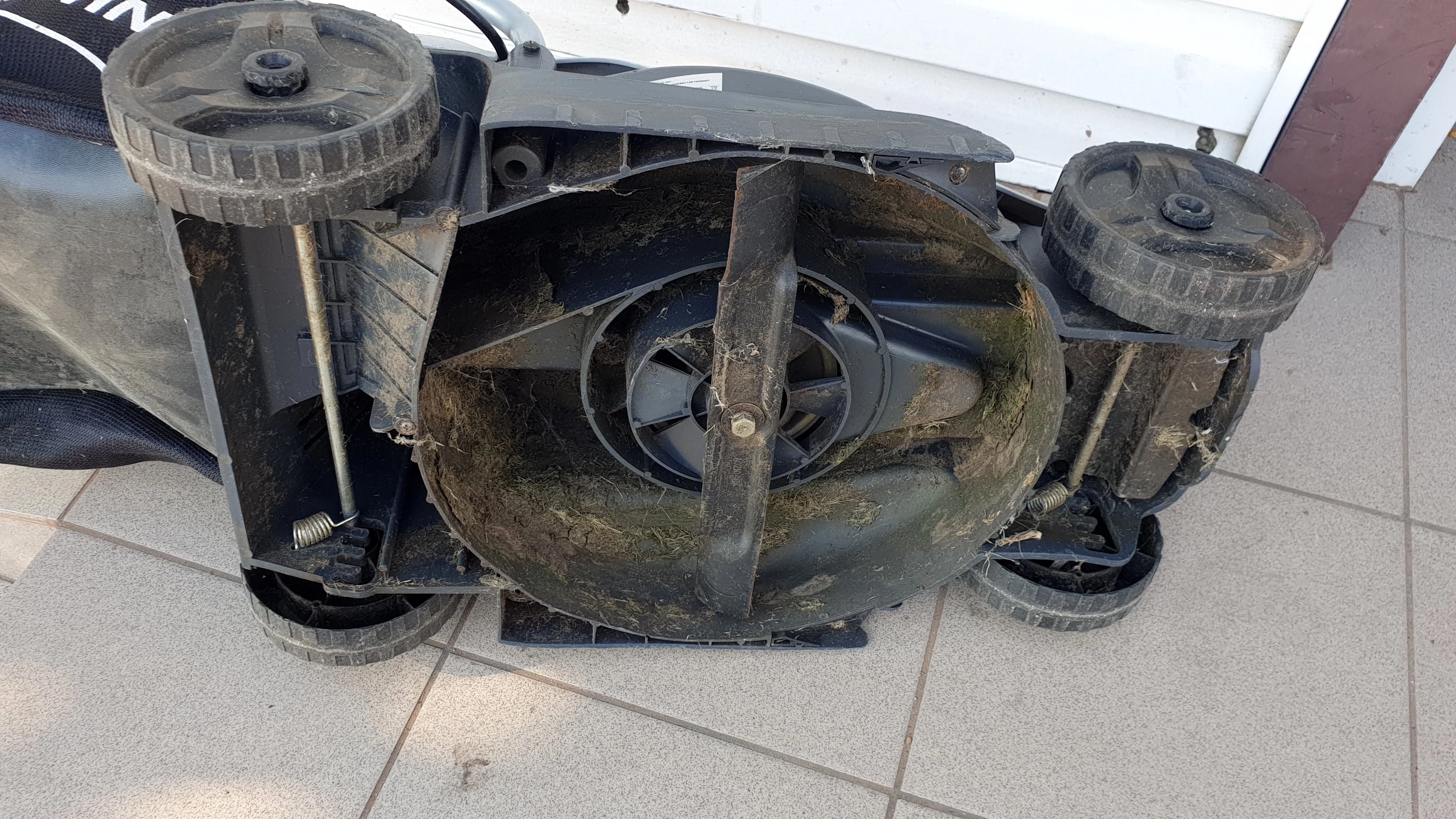 kosiarka-sterwins-1200w-elektryczna-marka-sterwins