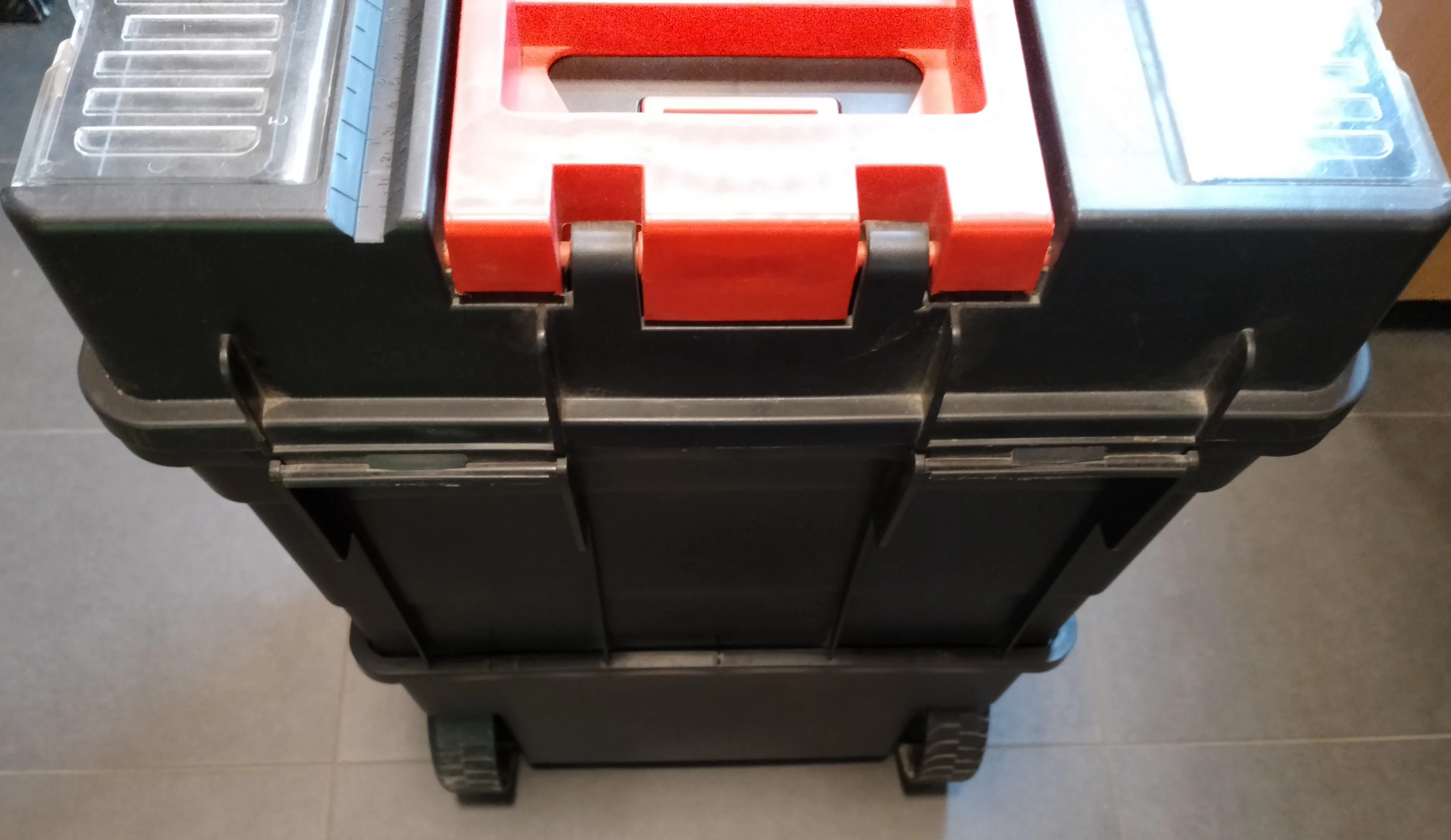 skrzynka-narzedziowa-modulowa-na-kolkach-wheelbox-ean-gtin-5901238215158