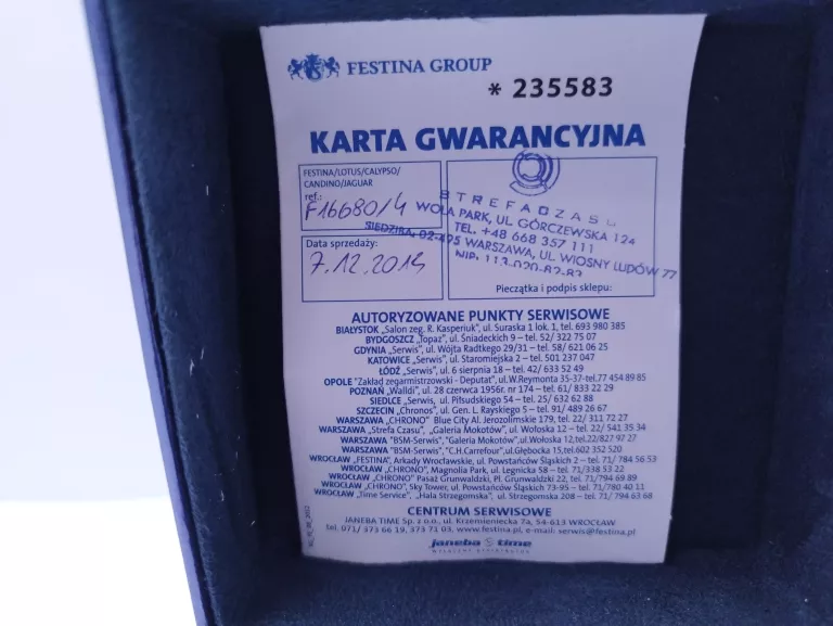 zegarek-festina-f16680-funkcje-datownik