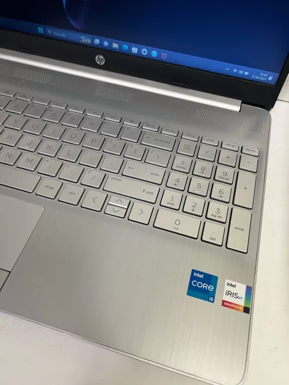 LAPTOP HP 15-DW3113NW 8GB RAM/512GB SSD I5 OKAZJA