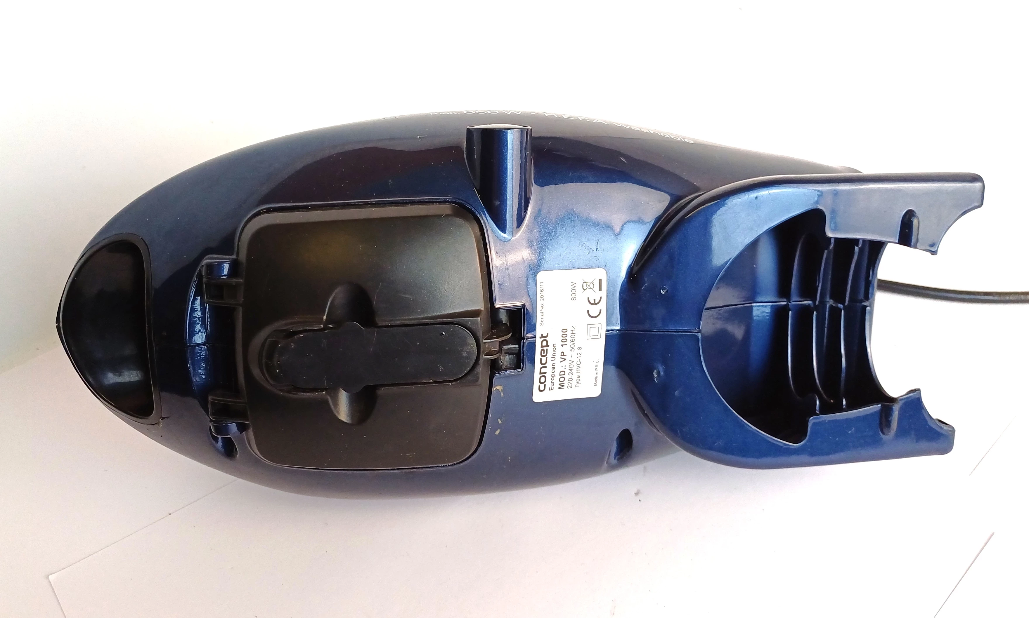 odkurzacz-reczny-concept-cosmic-vp1000-850w-model-vp1000