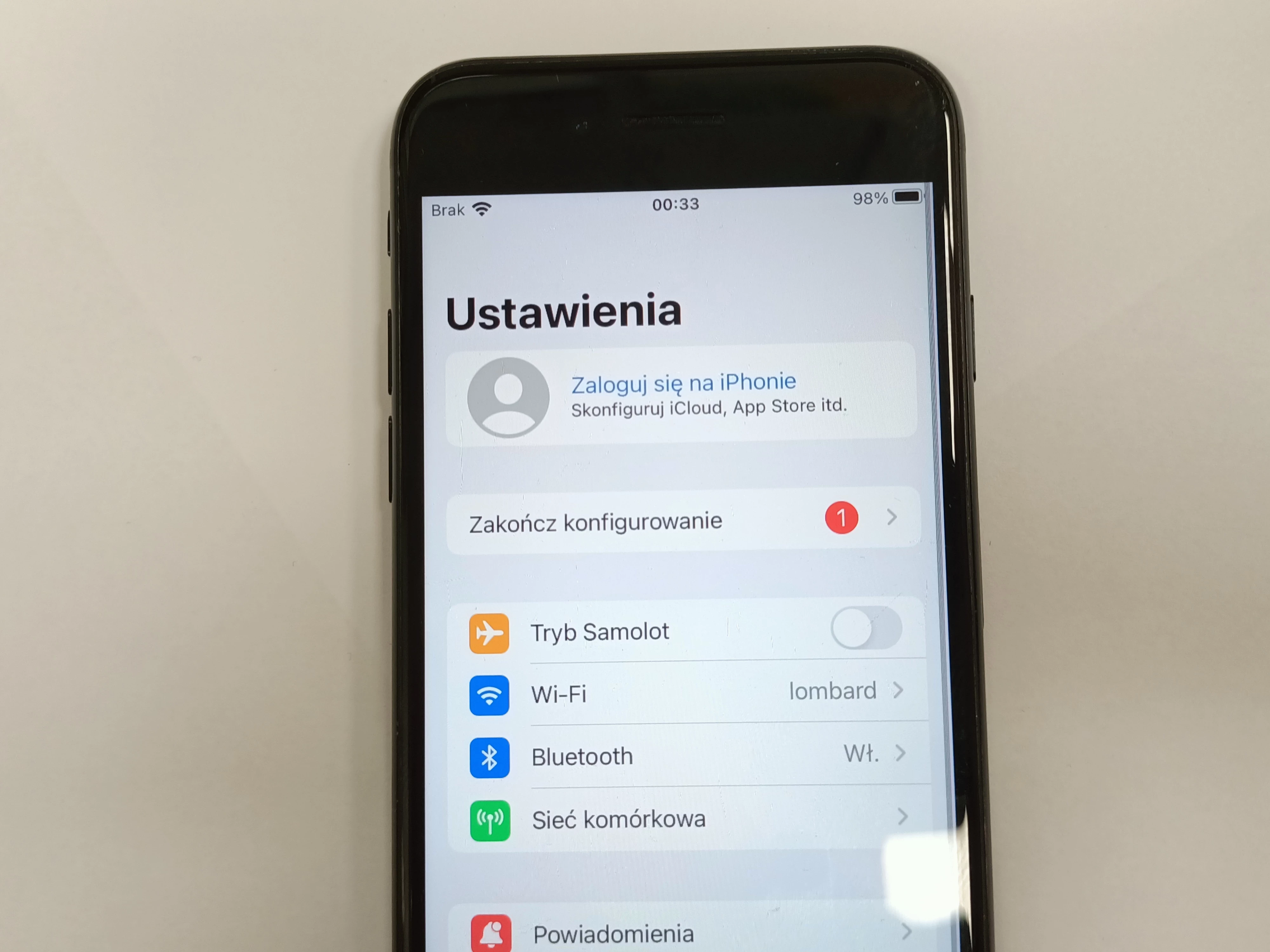 apple-iphone-se-2020-64gb-kond-bat82-kod-producenta-a2296