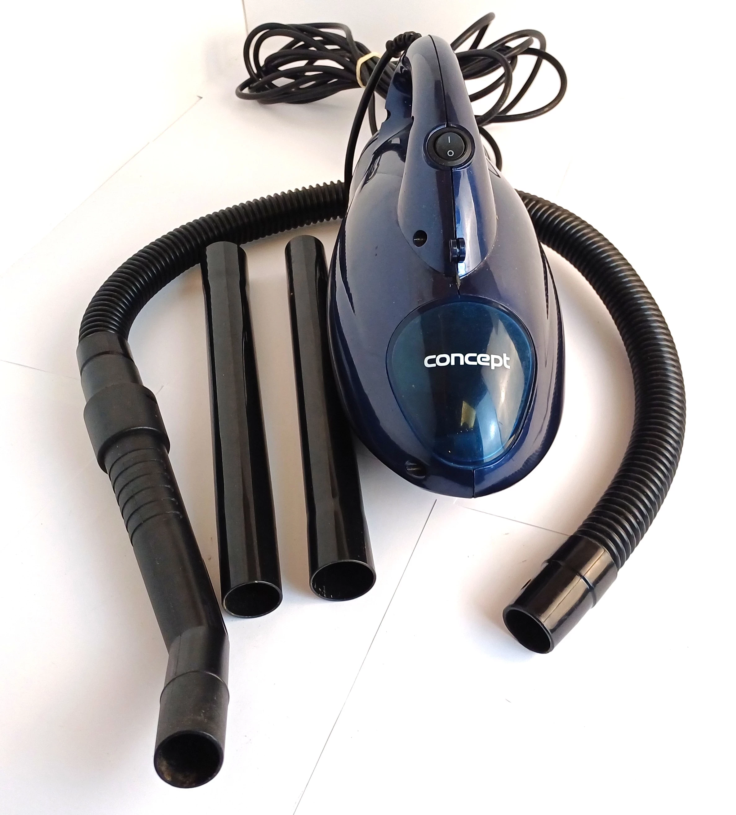 odkurzacz-reczny-concept-cosmic-vp1000-850w-pojemnosc-zbiornika-na-kurz-1