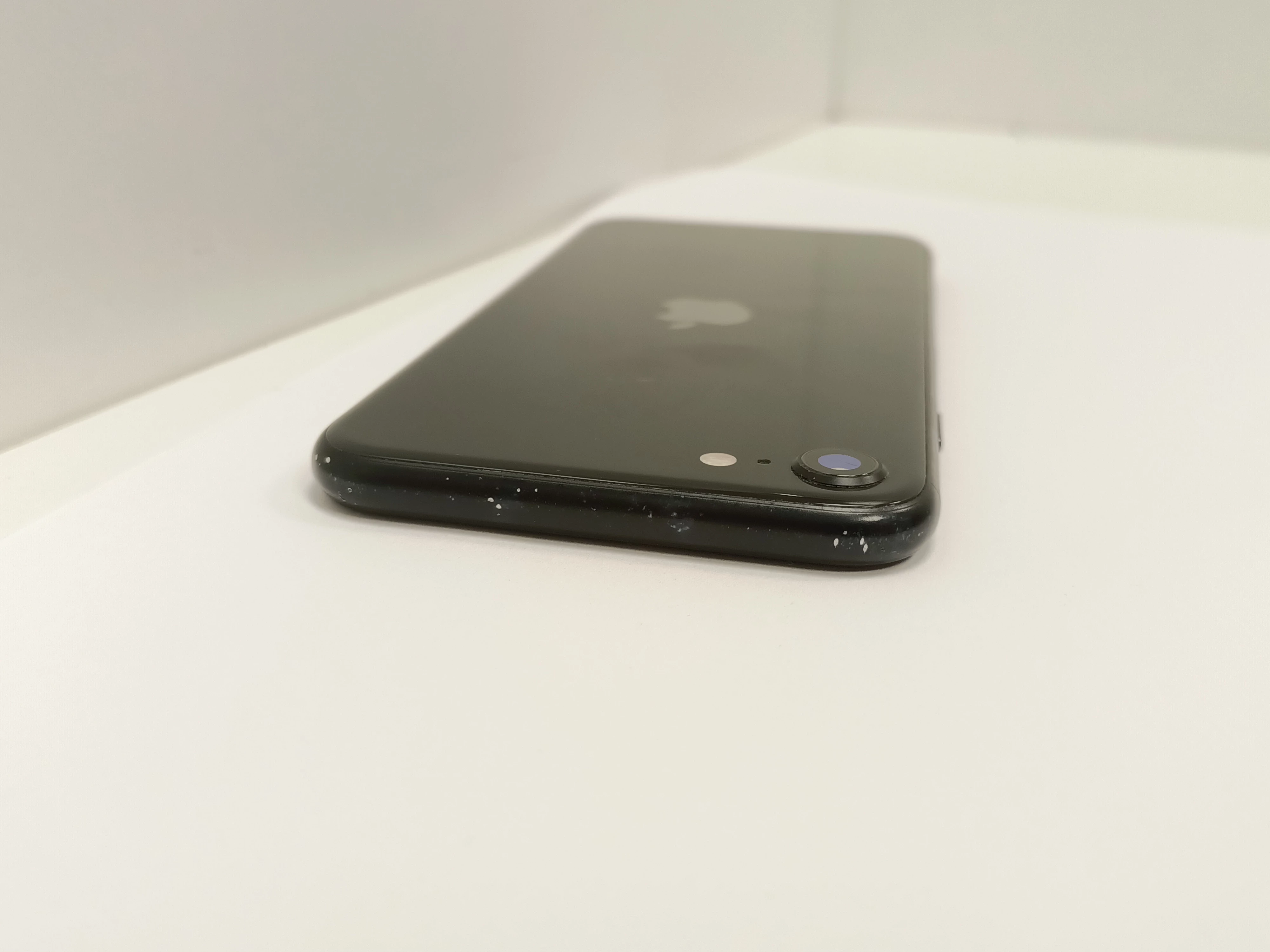 apple-iphone-se-2020-64gb-kond-bat82-opcje-sim-dual-sim-sim-esim