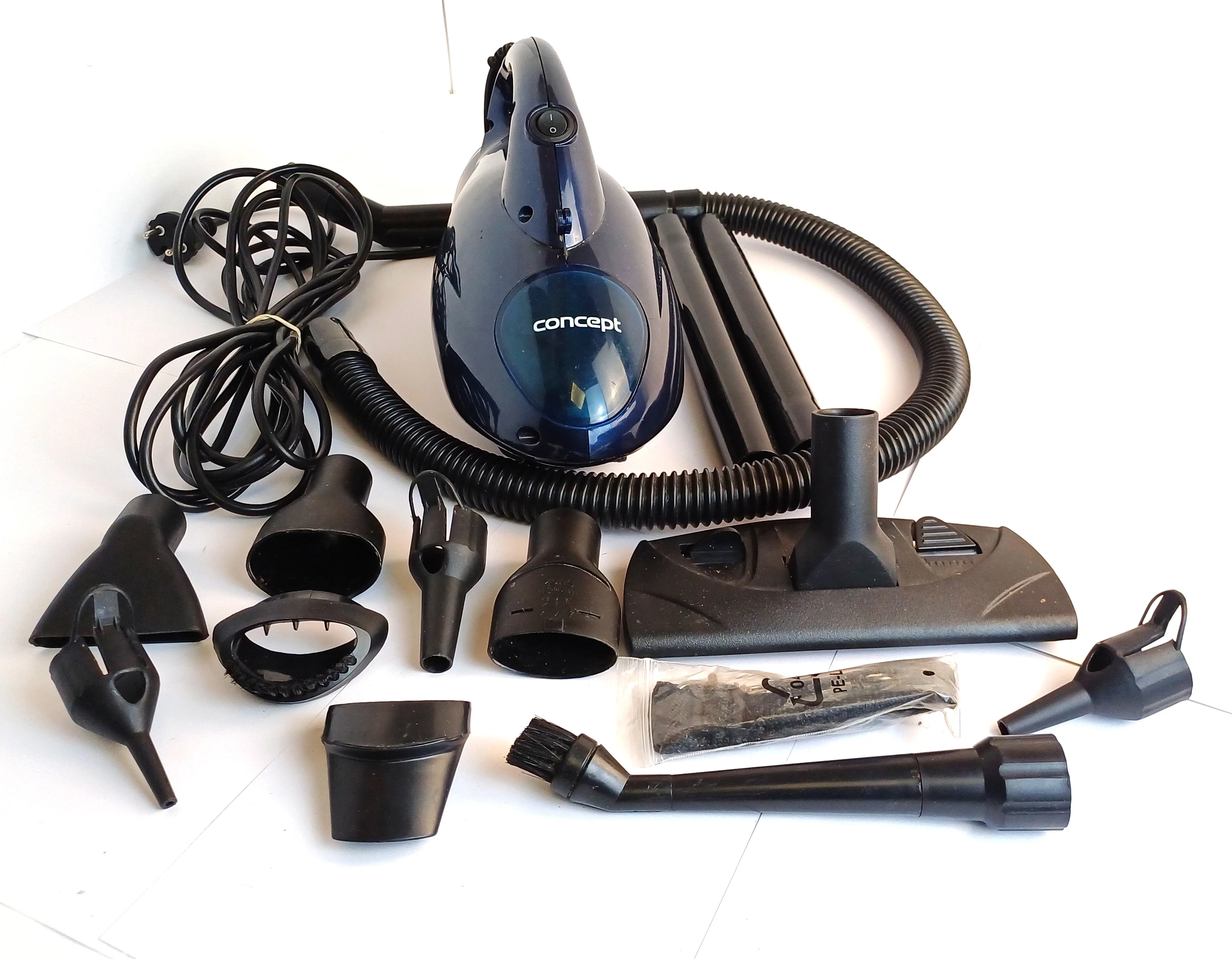 odkurzacz-reczny-concept-cosmic-vp1000-850w-aleja-jana-pawla-ii-9b-reda