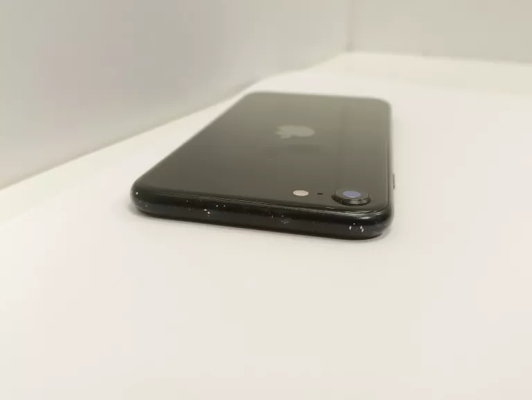 apple-iphone-se-2020-64gb-kond-bat82-opcje-sim-dual-sim-sim-esim