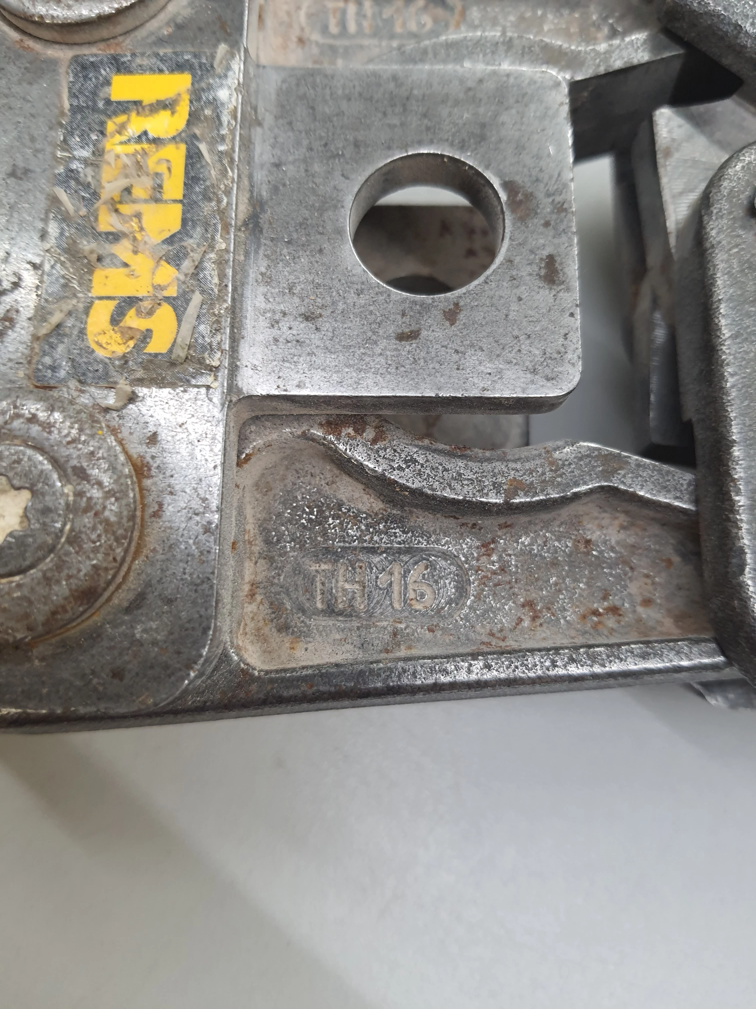 zaciskarka-reczna-rems-2-glowice-product-id