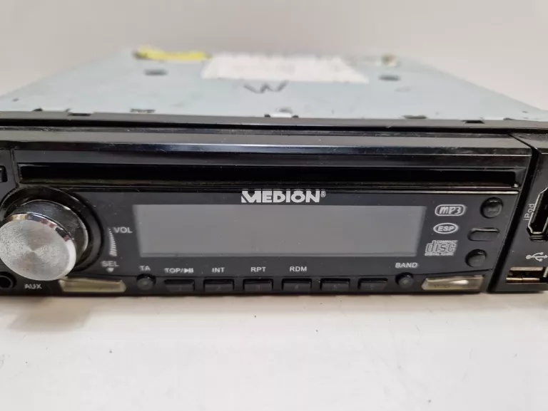 radio-samochodowe-medion-md-81890-rodzaje-odtwarzanych-nosnikow-karta-sd