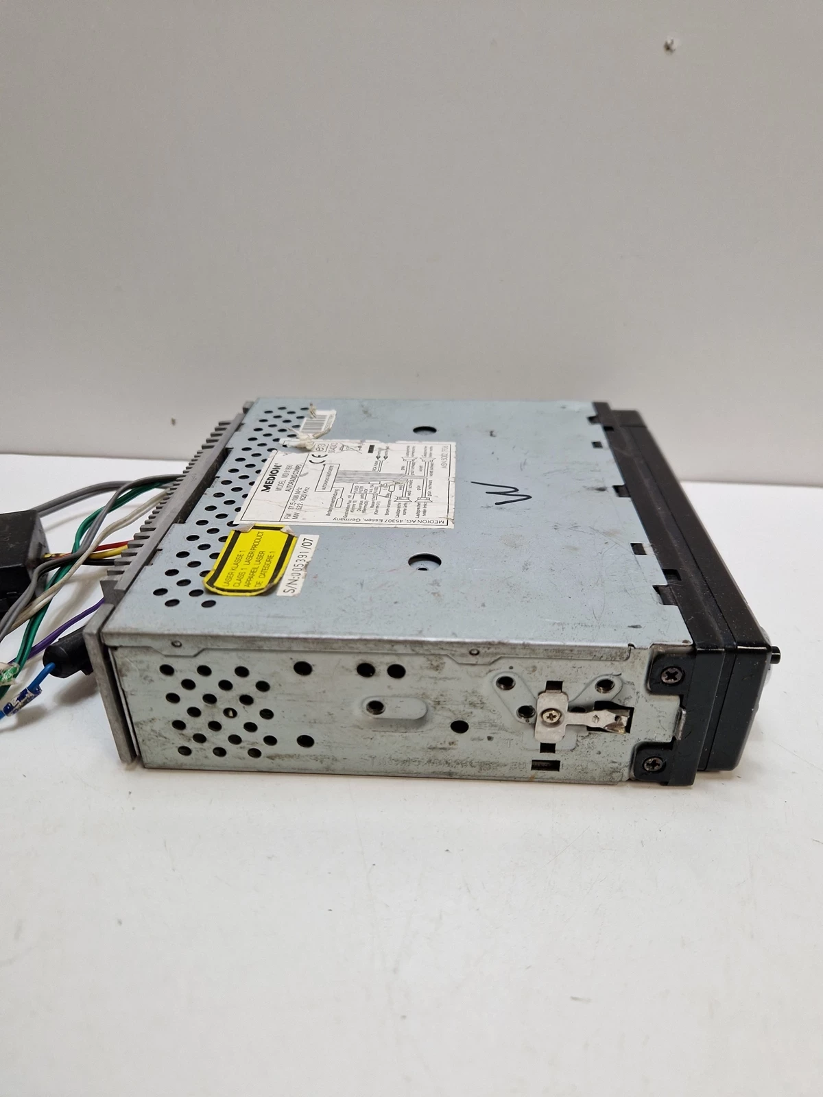 radio-samochodowe-medion-md-81890-zlacza-aux