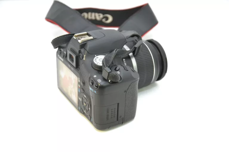 APARAT CANON EOS 500D DS126231