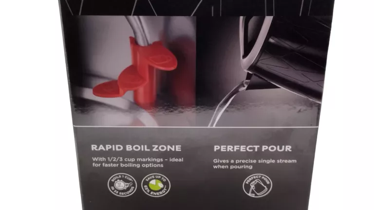 CZAJNIK RUSSELL HOBBS STRUCTURE 2400W