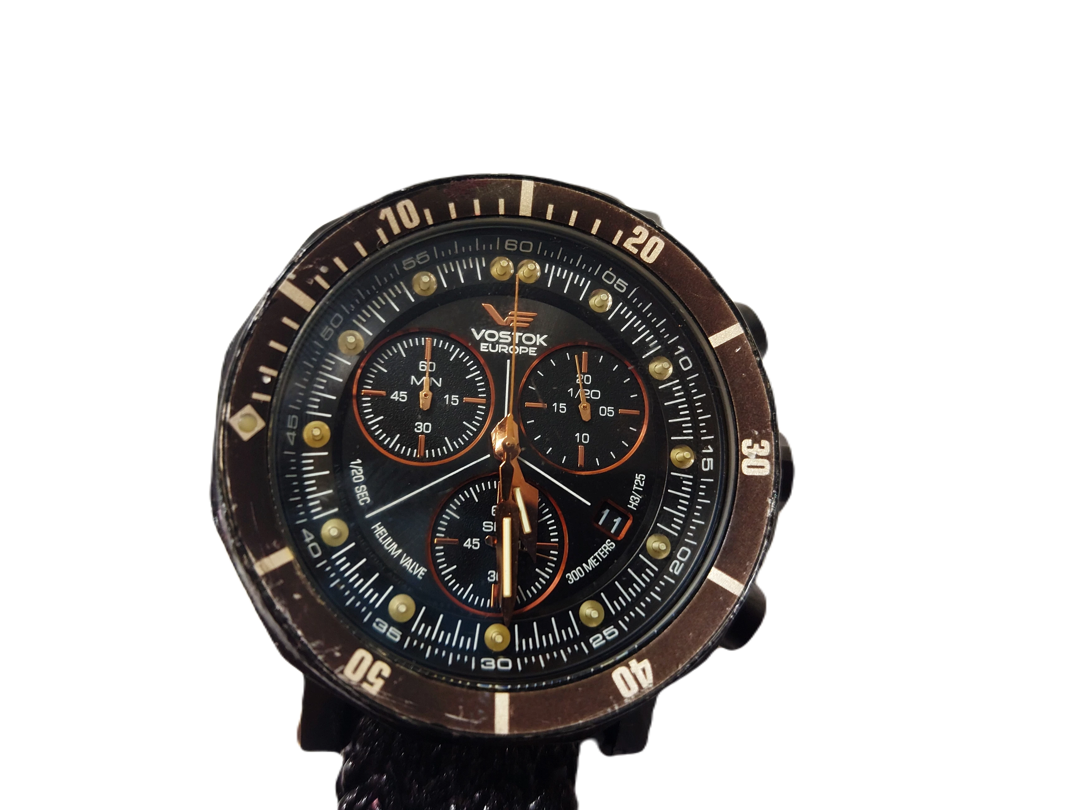 zegarek-meski-vostok-europe-tritium-microtec-3-rodzaj-analogowe