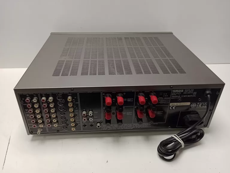 AMPLITUNER YAMAHA DSP-A970