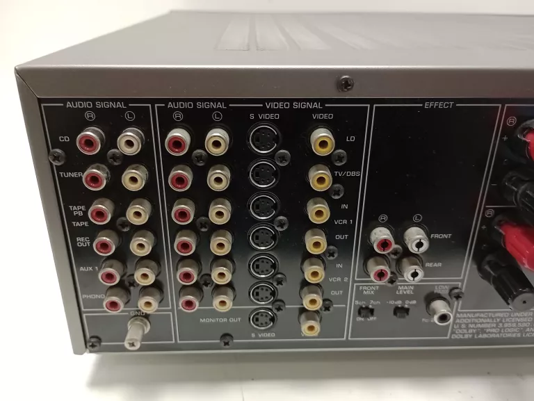 AMPLITUNER YAMAHA DSP-A970