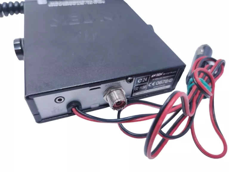 CB RADIO INTEK M110 PLUS + ANTENA