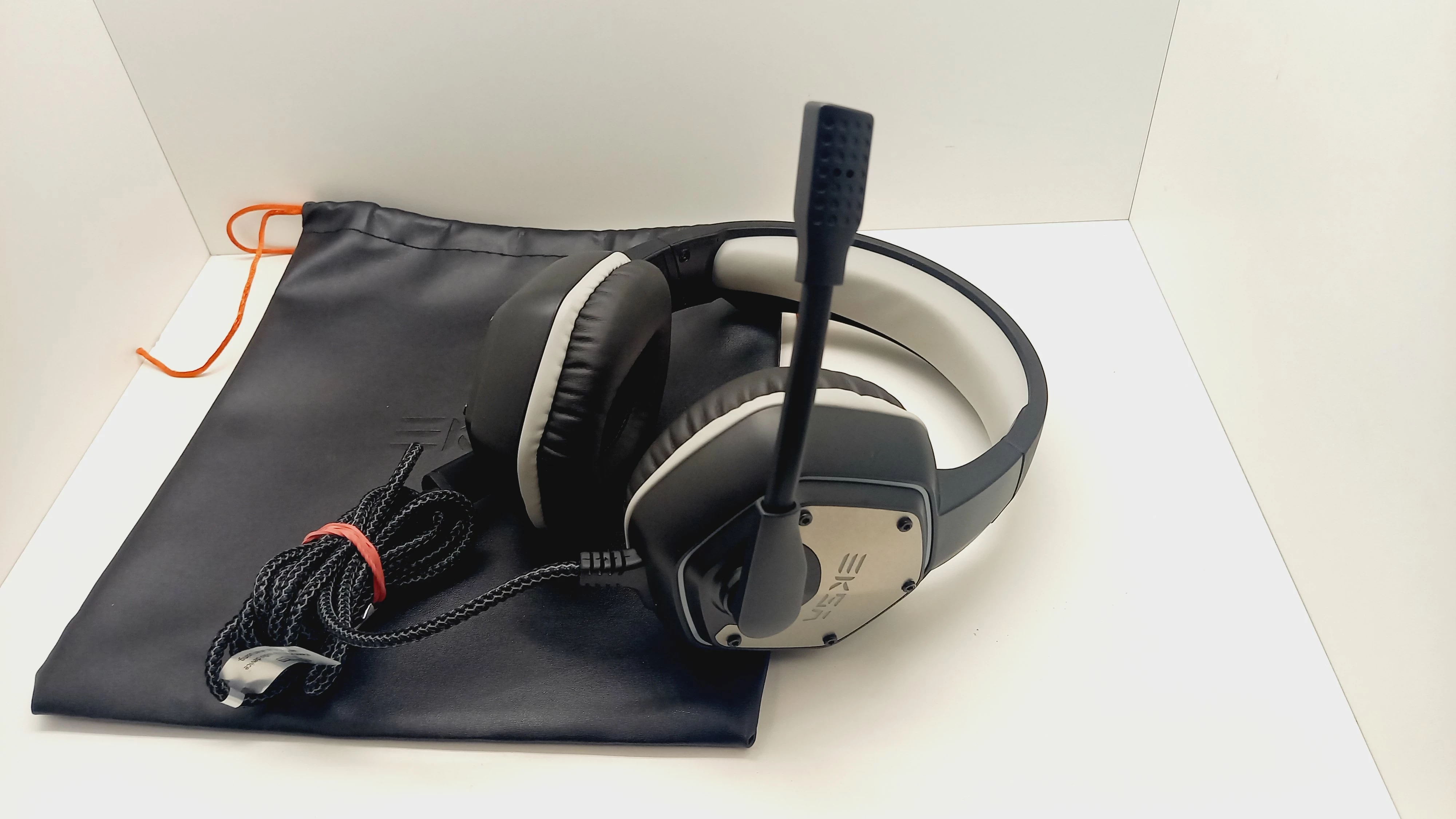 sluchawki-eksa-e1000-bdb-stan-zobacz-pilsudskiego-7-tarnowskie-gory