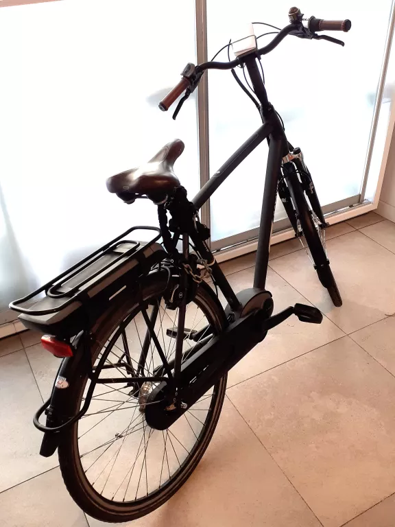 ROWER ELEKTRYCZNY BATAVUS MILANO E-GO 400W