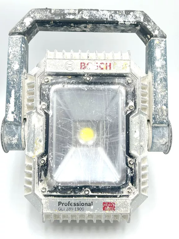 LAMPA BOSCH PROFESSIONAL GLI 18V-1900