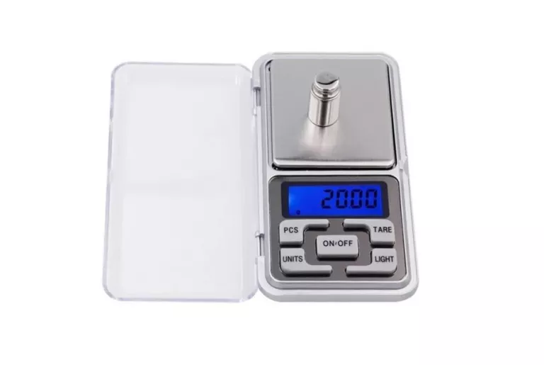 WAGA JUBILERSKA POCKET SCALE 200G