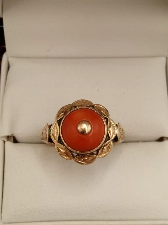 zloty-pierscionek-z-koralem-585-14k-4g-r11-rodzaj-wyrob-jubilerski