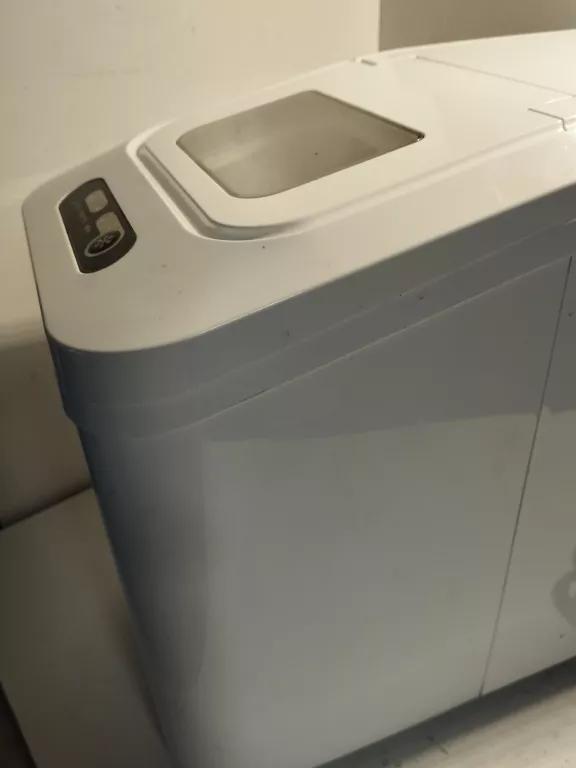 KOSTKARKA DO LODU MALATEC K5538