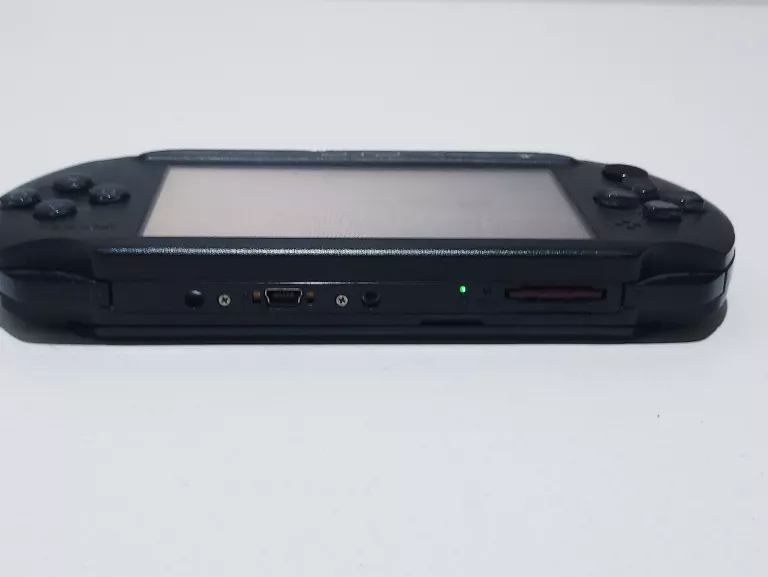 konsola-psp-sony-street-e-1004-czarna-13-gier-model-e-1004