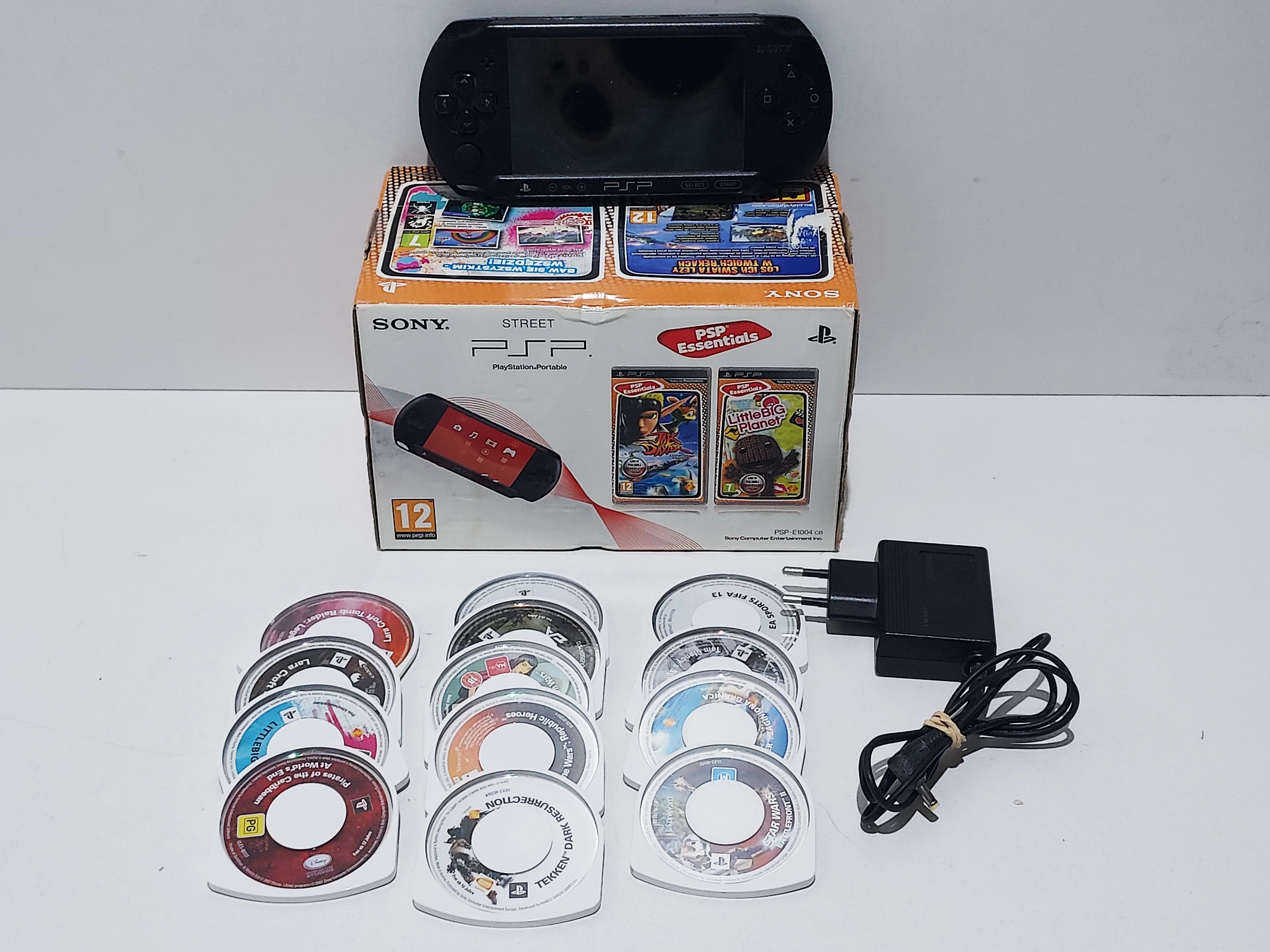 konsola-psp-sony-street-e-1004-czarna-13-gier-stan-uzywany
