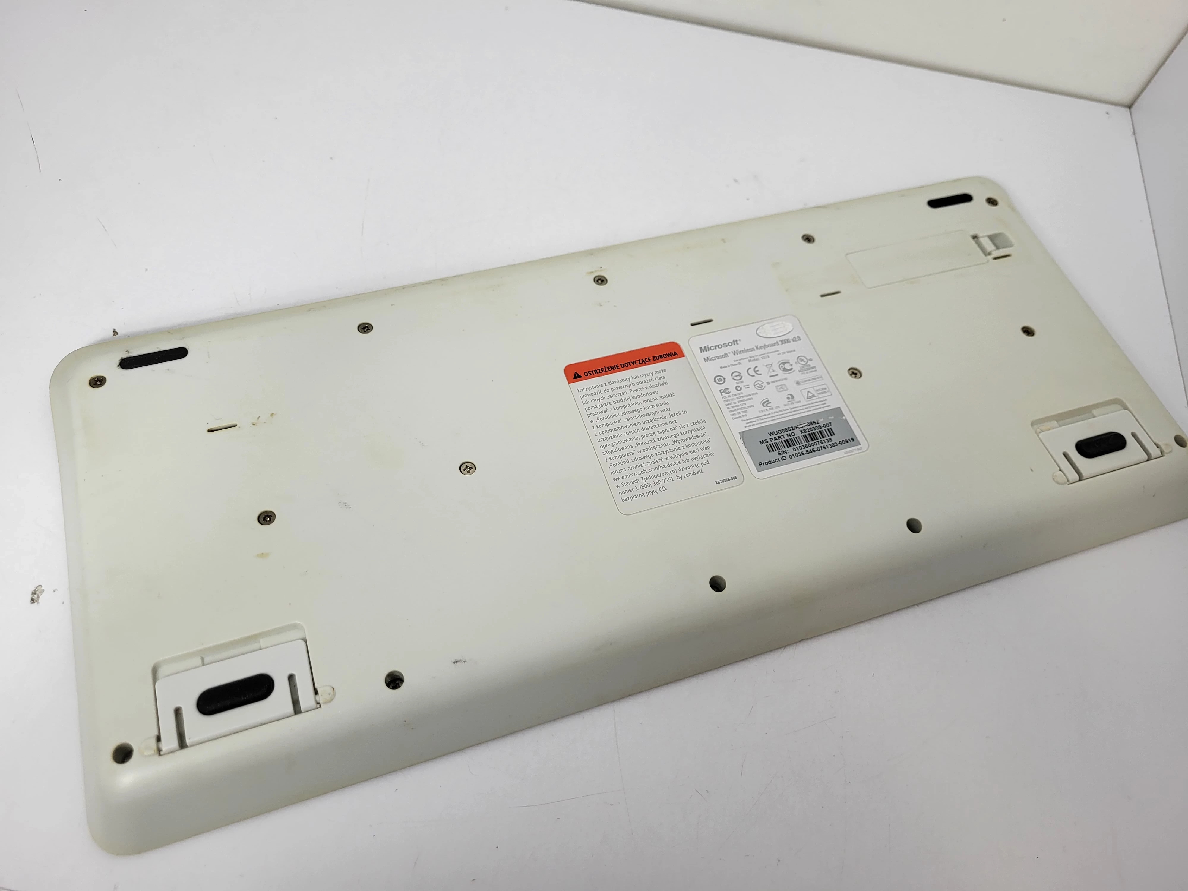 microsoft-wireless-keyboard-3000-model-882224779760