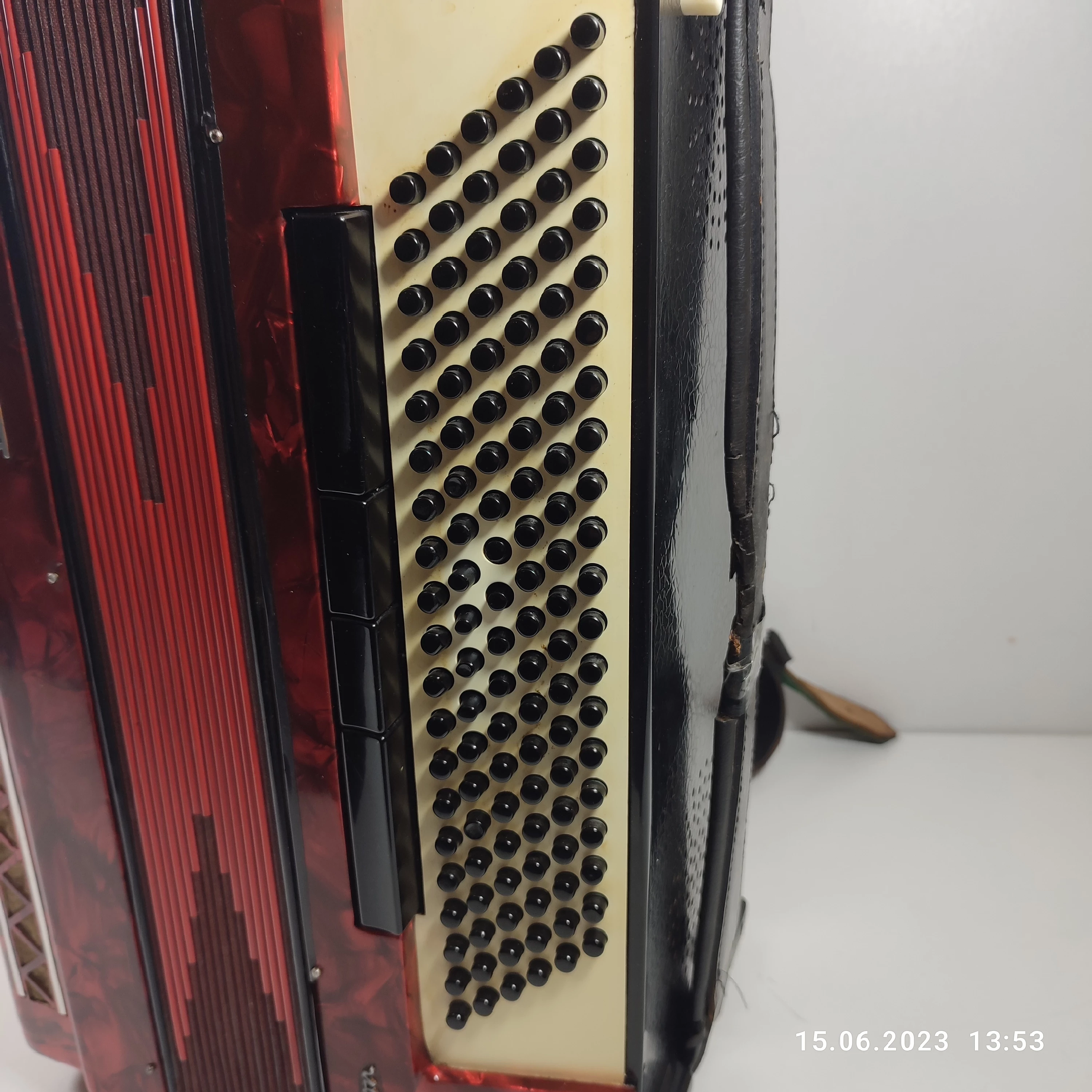 akordeon-royal-standard-nor-120-basow-stan-uzywany