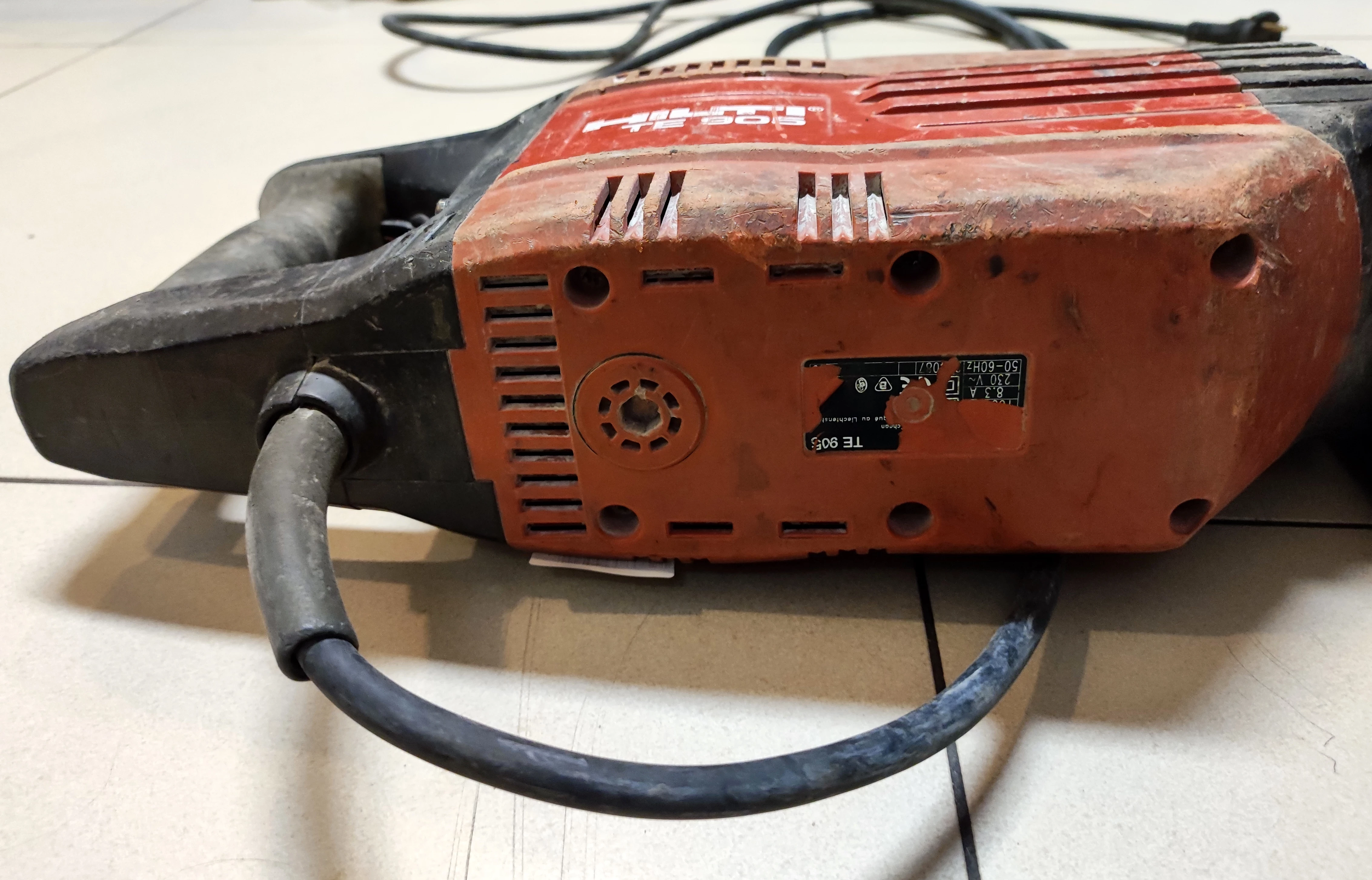 mlot-wyburzeniowy-hilti-905-ean-gtin-5904533363692