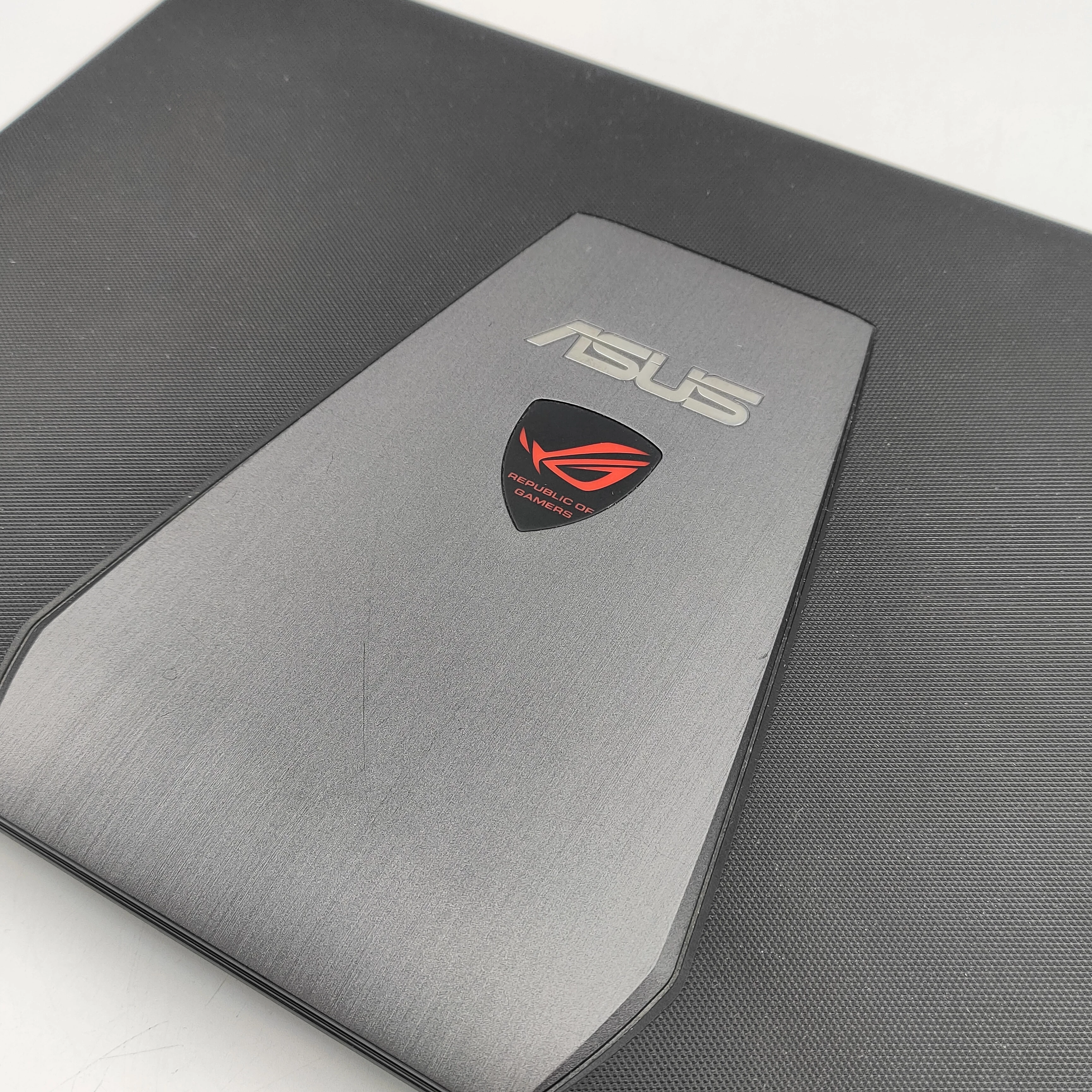 laptop-asus-rog-gl552vw-ih78-at-okazja-kod-producenta-gl552v-dm777t
