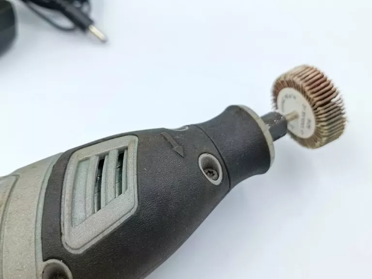 SZLIFIERKA DREMEL 7750