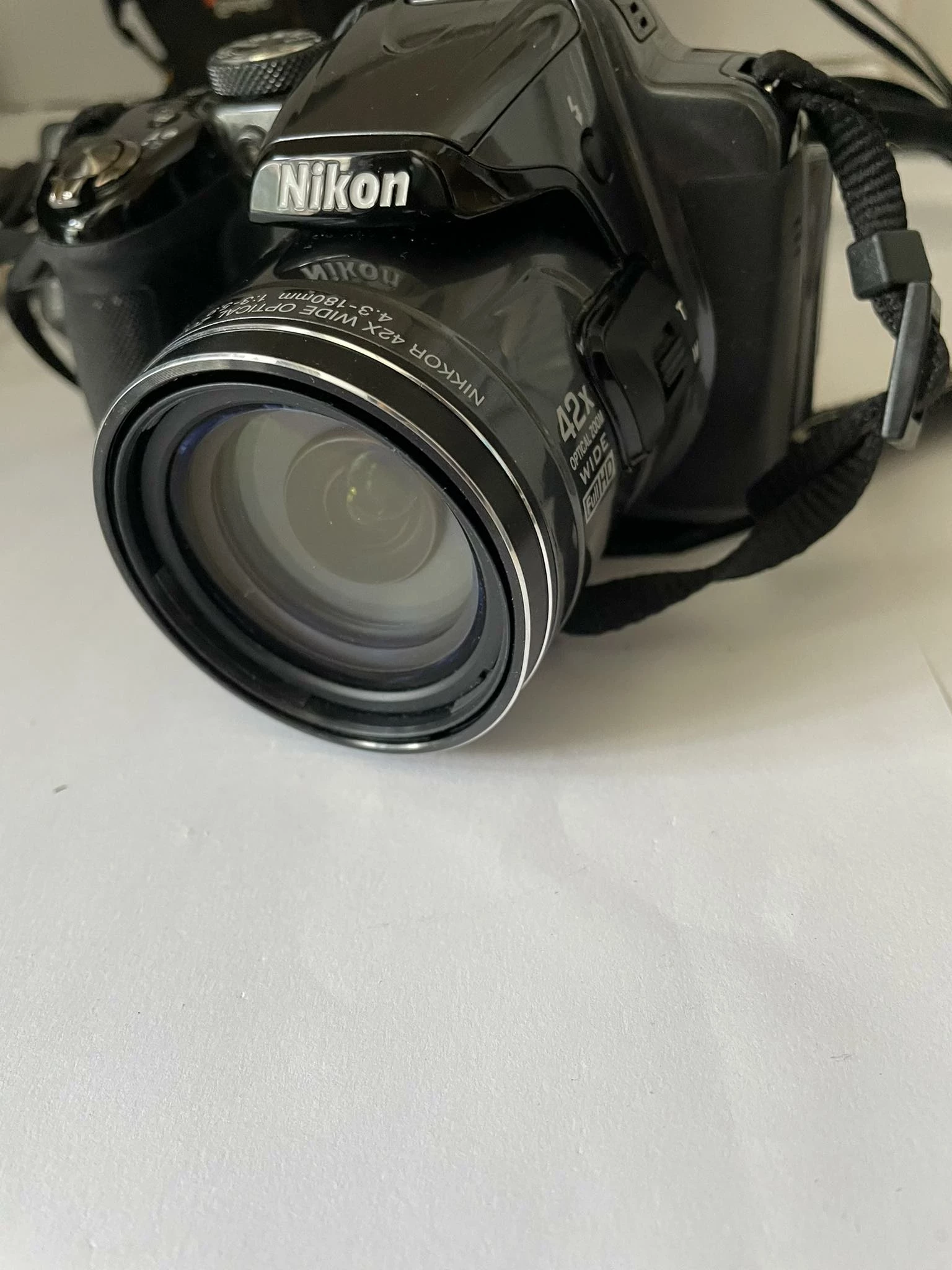 aparat-nikon-coolpix-p520-pokrowieclad-zgierska-38-lodz