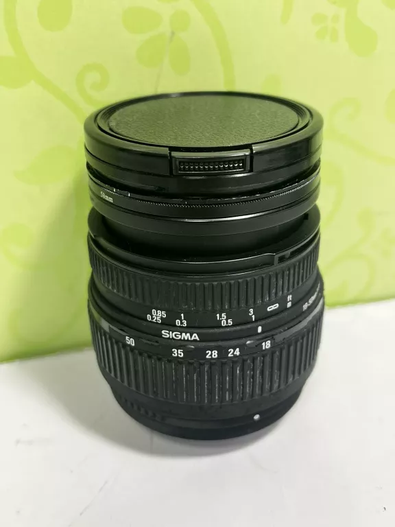 LUSTRZANKA CYFROWA NIKON D90 KOMPLET