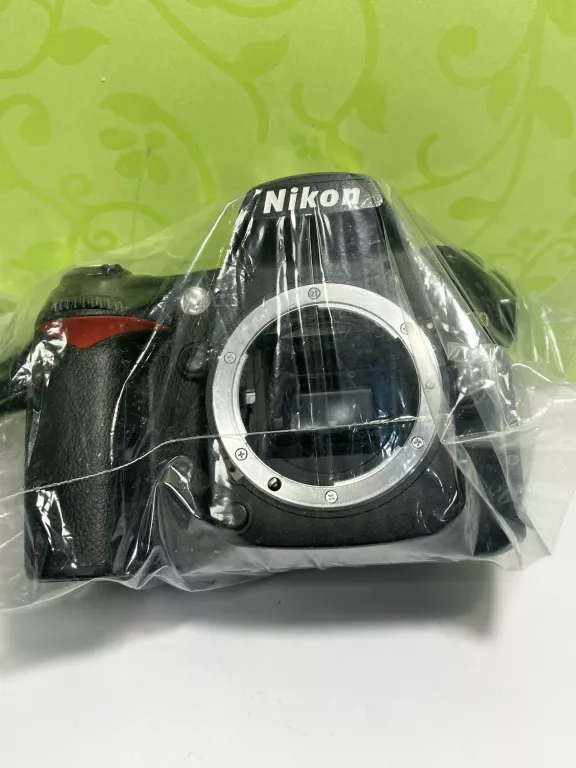 LUSTRZANKA CYFROWA NIKON D90 KOMPLET