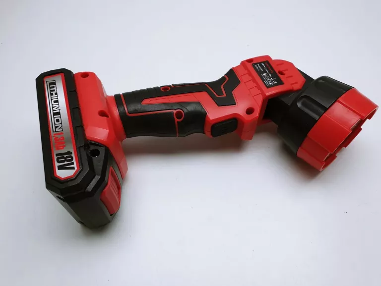 latarka-akumulatorowa-nutool-18v-npk18xtb-lad-marka-bez-marki