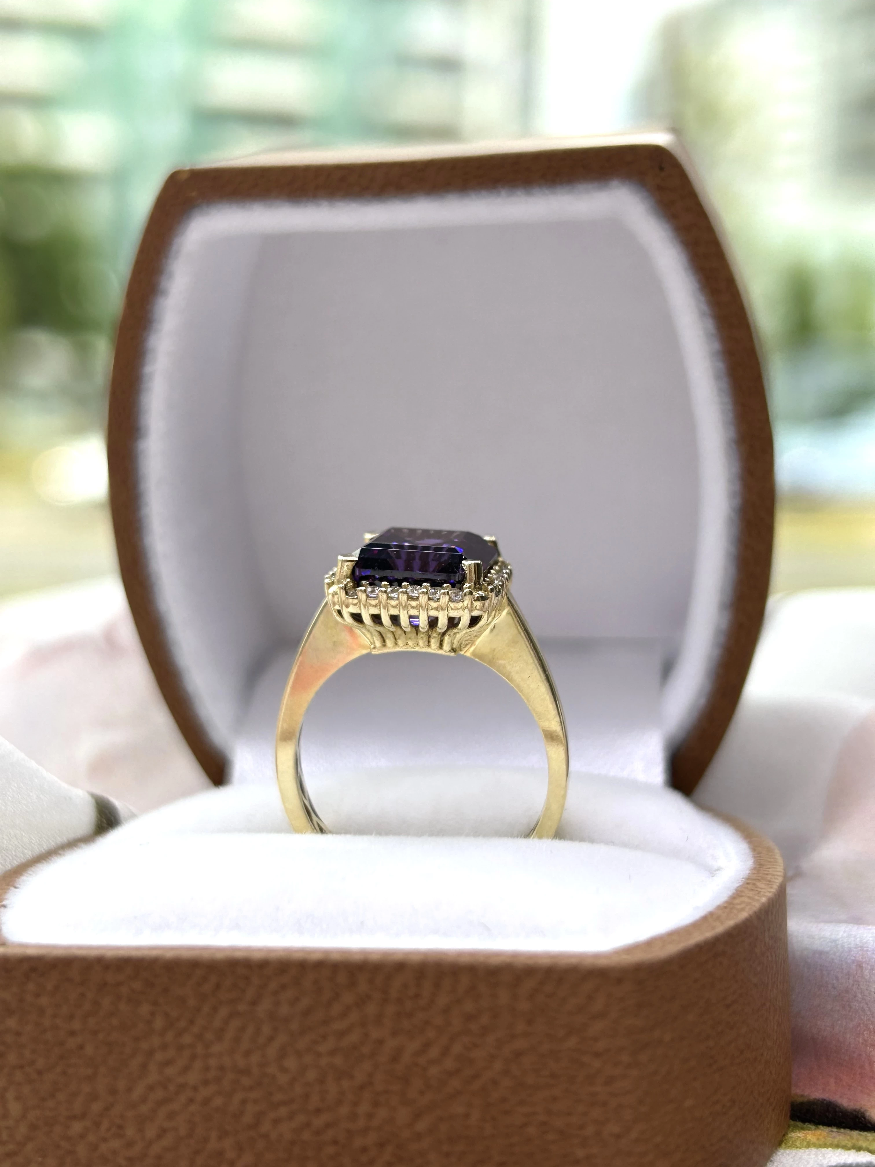 zloty-pierscionek-z-fioletowym-kamieniem-585-395g-r13-stan-11323-238058