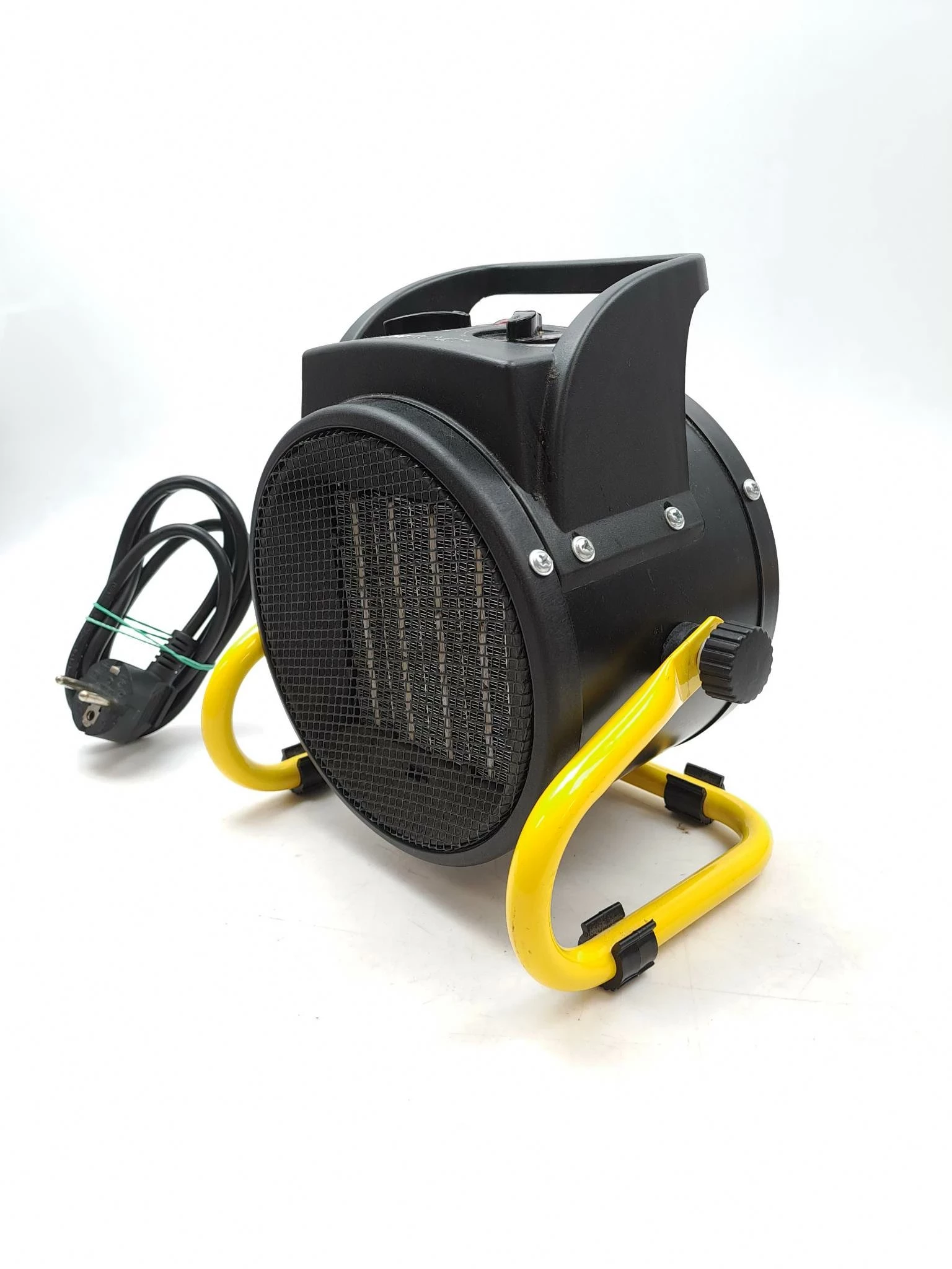 termowentylator-clatronic-hl-3651-pradzynskiego-34-wroclaw