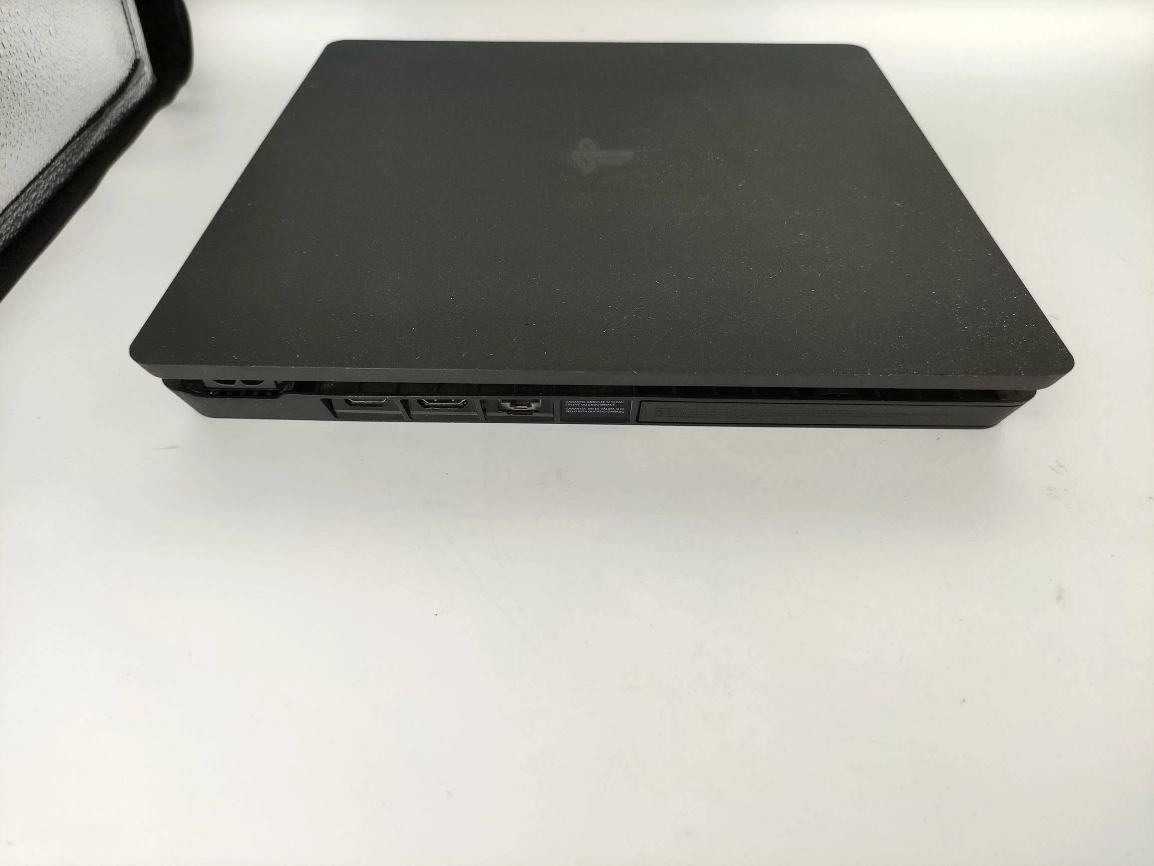 konsola-ps4-1tb-ean-gtin-711719757313