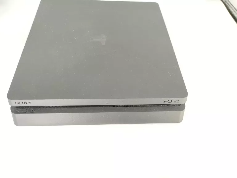 KONSOLA PS4 1TB