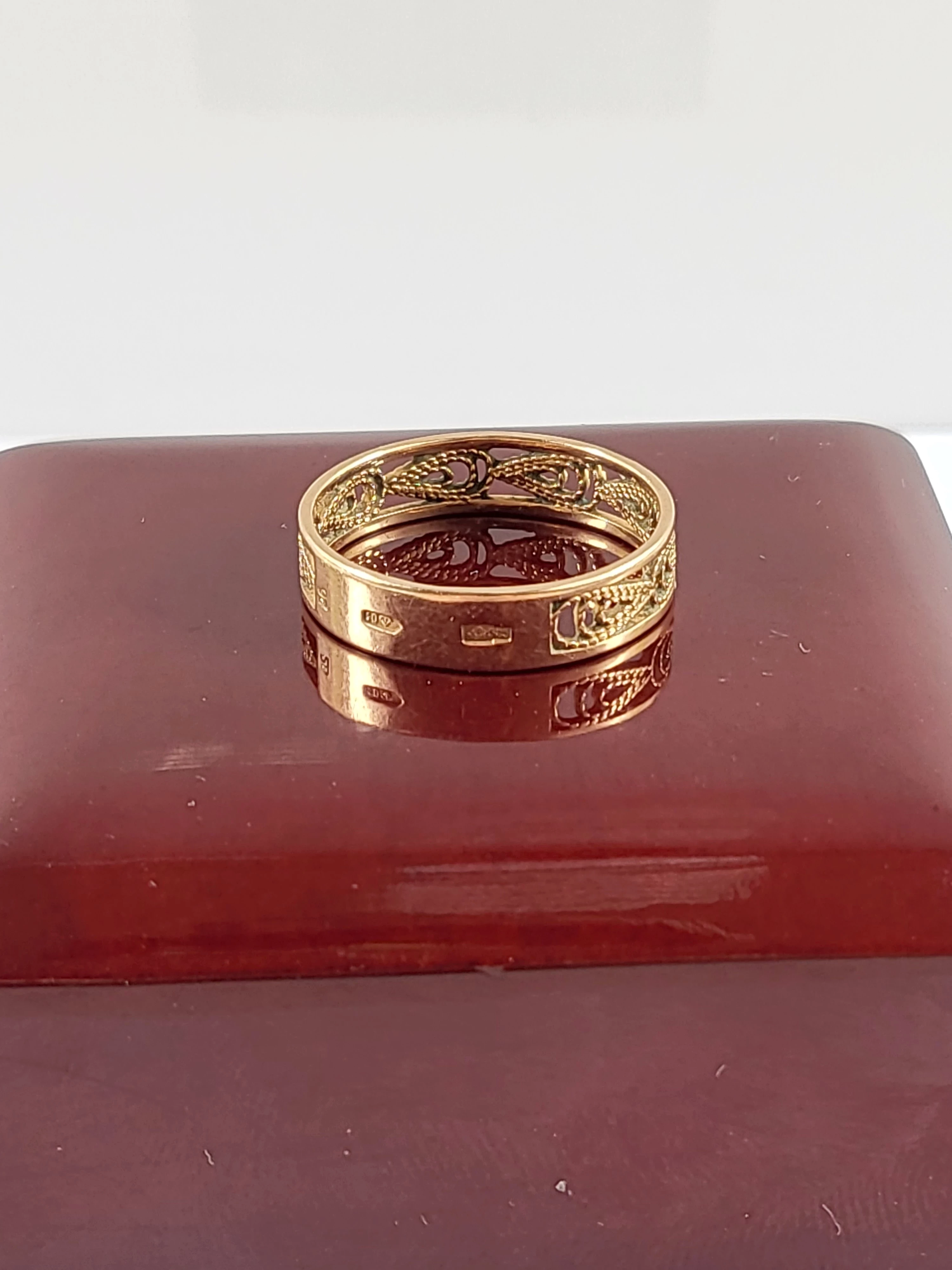 zloty-azurowy-pierscionek-585-226g-r18-material-zloto