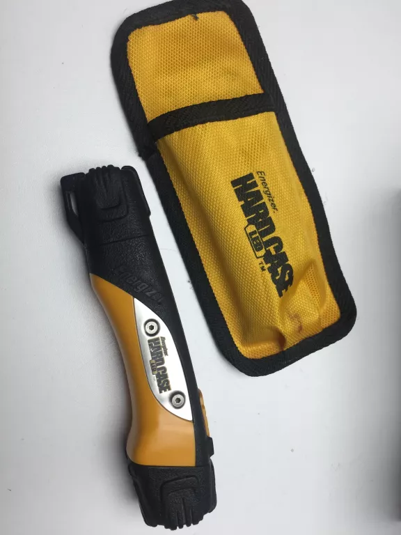 latarka-energizer-zolta-z-futeralem-ean-gtin-0757289853987