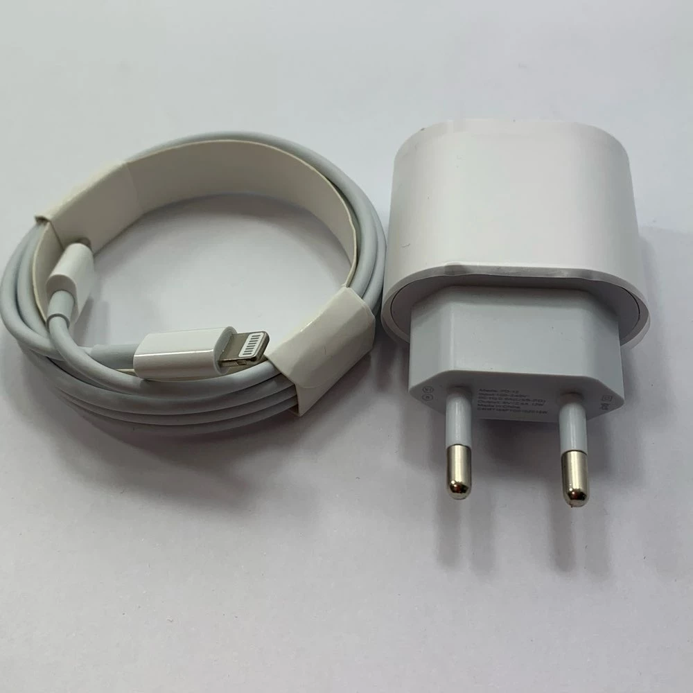 ladowarka-c-ligthning-kostka-kabel-stan-uzywany