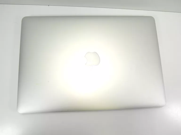 LAPTOP MACBOOK PRO A1398 I7 16 GB/25GB GFORCE GT