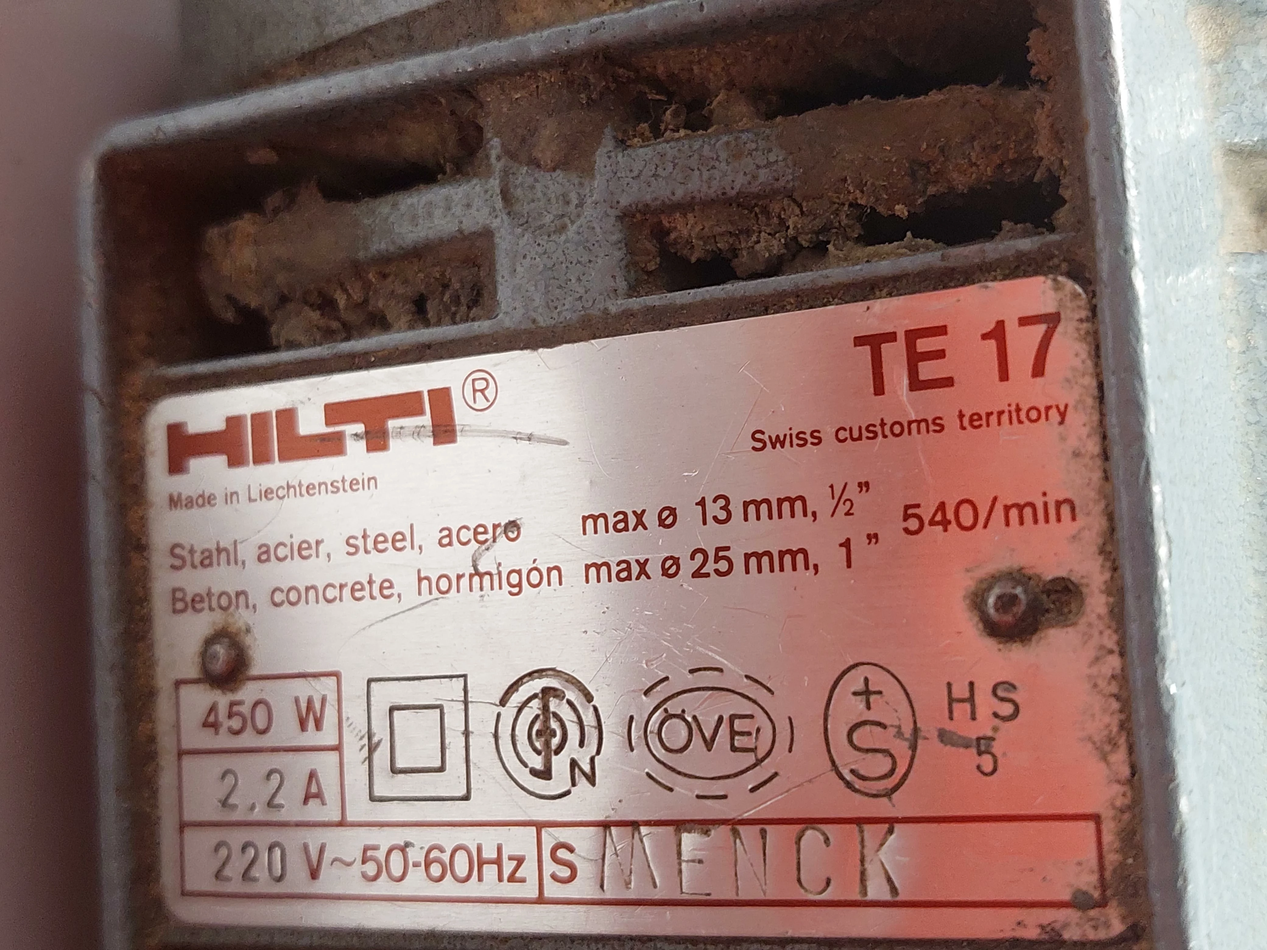 mlotowiertarka-hilti-te17-szybkozaciskowy-450-w-stan-uzywany