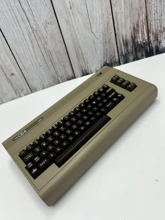 KONSOLA THE C64 MINI COMMODORE + 64 RETRO GRY