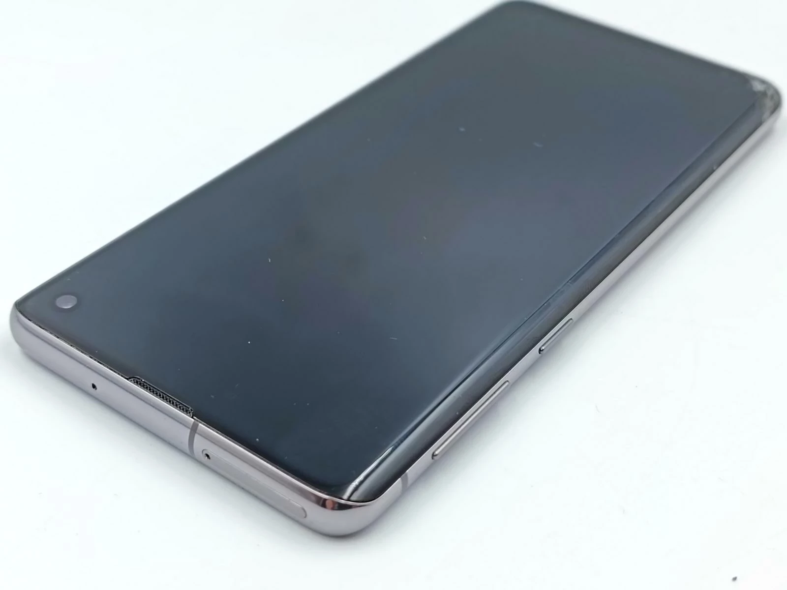 samsung-galaxy-s10-uszkodzony-ekran-pamiec-ram-8-gb